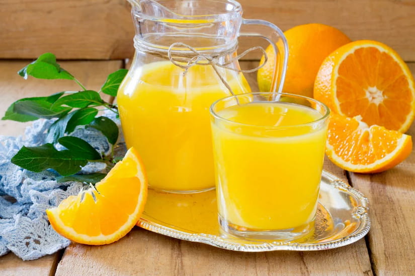 Portakal Suyunun Faydaları ve Dikkat Edilmesi Gerekenler: Dengeli Tüketim İçin Bilinmesi Gerekenler